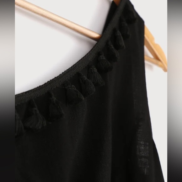 Linen Blend One Shoulder Tassel Crop Top & Wide-Leg Pants Set - Like New - Picture 11 of 17